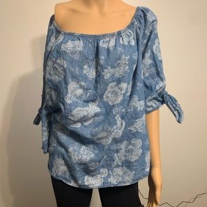 Taxi Women’s off the Shoulder floral denim blouse